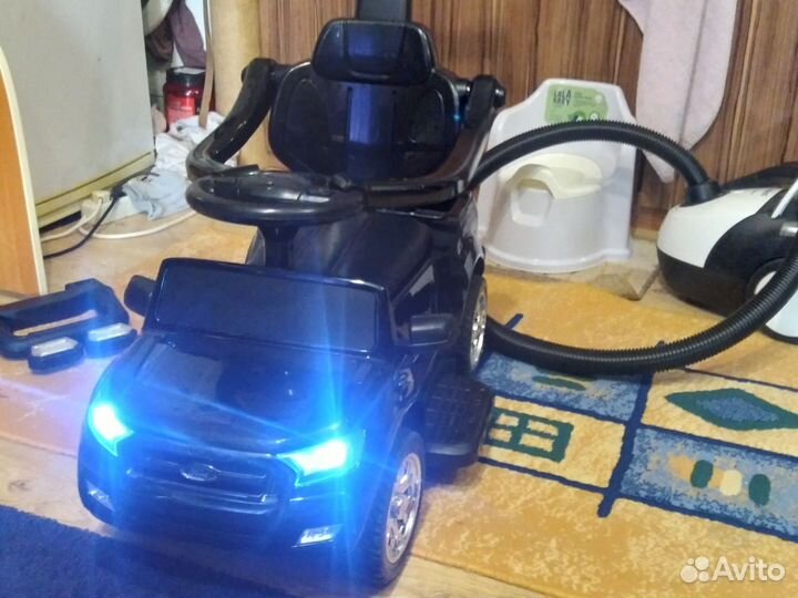 Детский электромобиль Форд