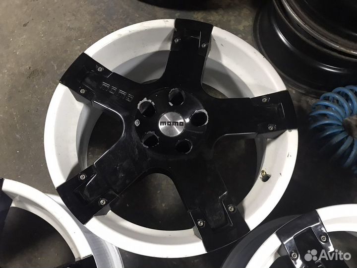 Литые диски momo. R18