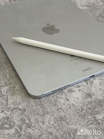 Apple iPad pro 11 дюймов 64Gb WiFi + Pencil