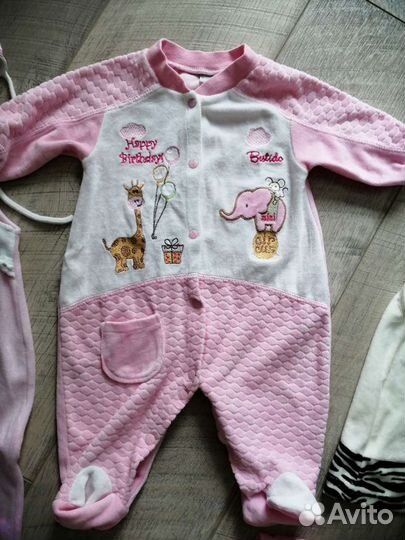 Вещи на девочку от 3 до 9 месяцев