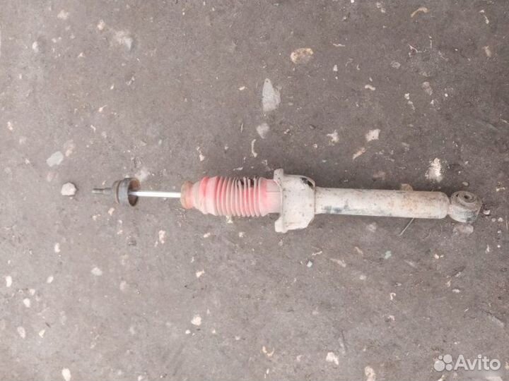 Амортизатор задний Honda Cr-V