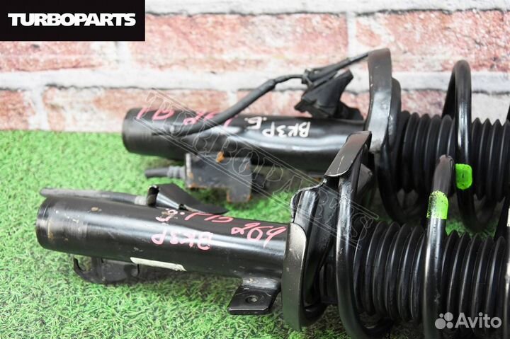 Стойки передние Mazda Axela BK3P L3VE