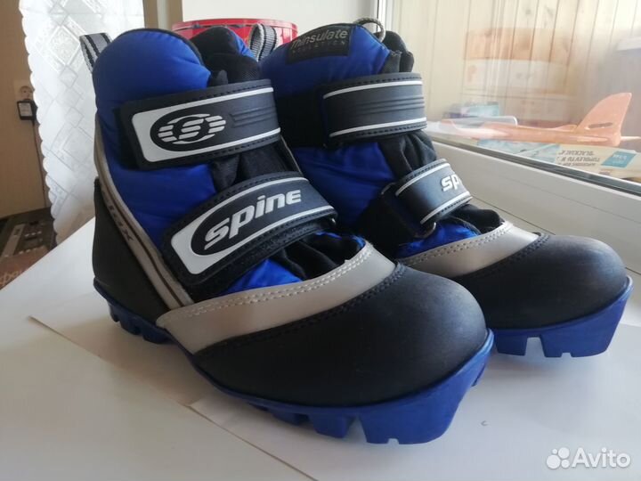 Лыжные ботинки утеплённые spine 36р