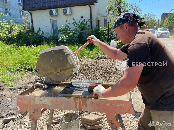 Тротуарная плитка, бордюры, газонная решетка