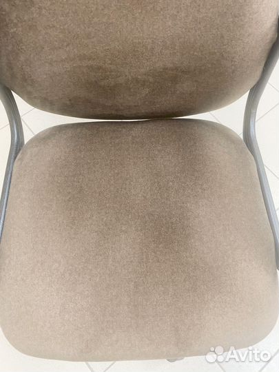 Компьютерное кресло