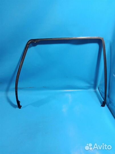 Уплотнитель стекла задней правой двери (внутр) La