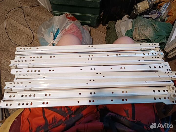 Направляющие для выдвижных ящиков