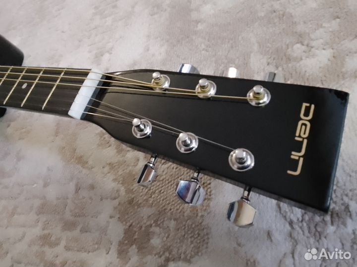 Акустическая гитара Denn