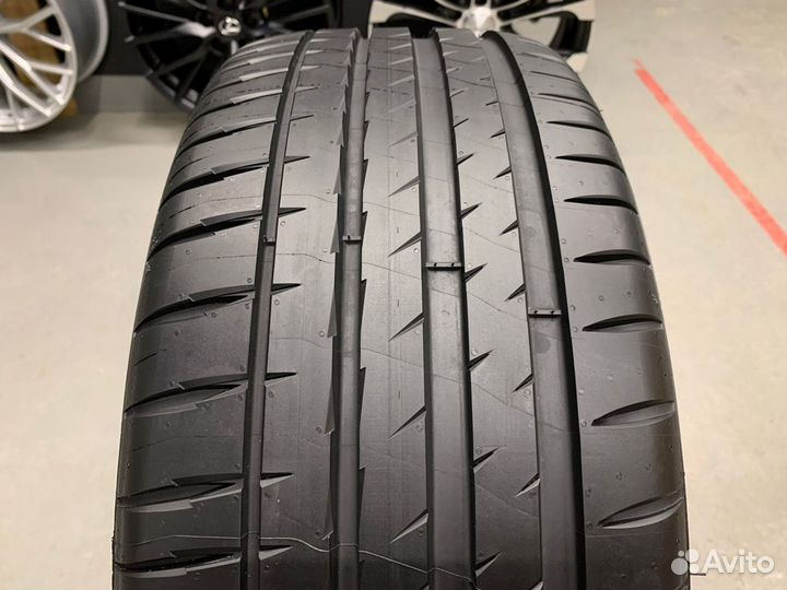 Michelin Pilot Sport 4 255/50 R19 107Y