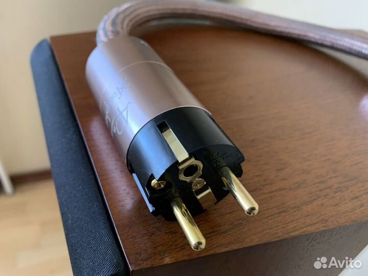 Кабель сетевой Accuphase