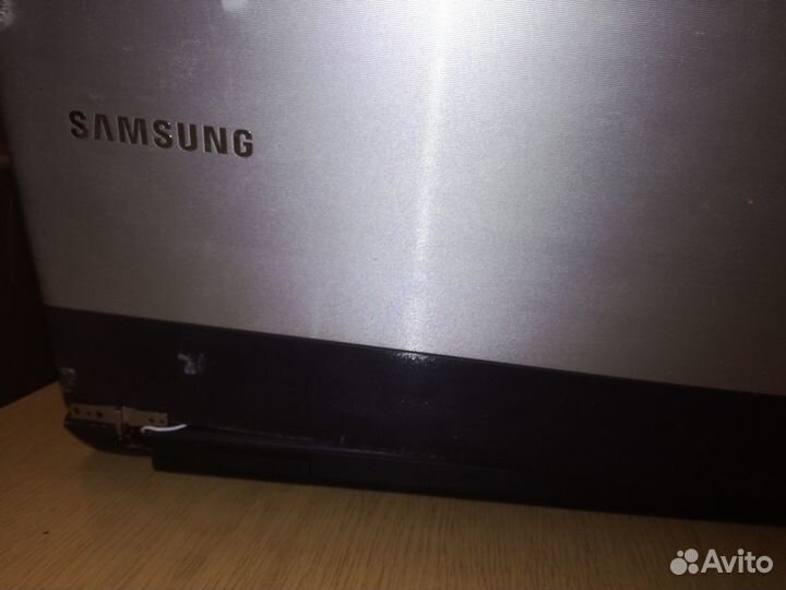 Ноутбук Samsung NP300E7A