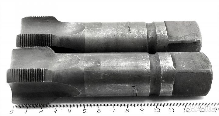 Метчик М 42х1,5 м/р к-т из 2-х шт Р18