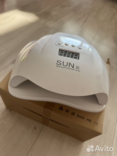 Лампа для ногтей