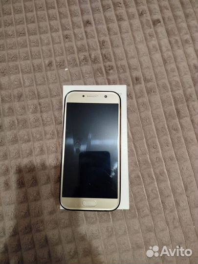 Samsung Galaxy A5 (2017) SM-A520F/DS, 3/32 ГБ