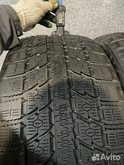 Toyo Observe GSi-5 275/40 R20 106Q