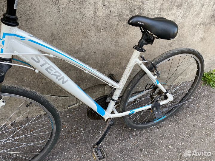 Stern Urban 28 гибридный велосипед