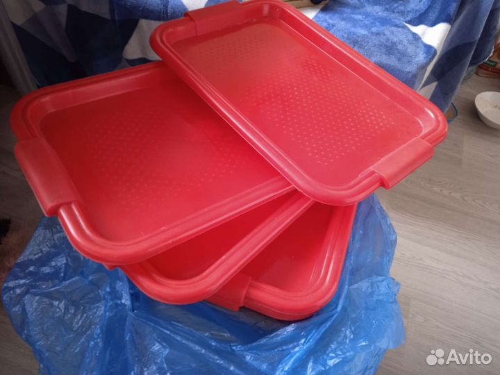 Поднос столовый