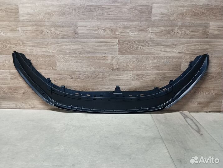 Накладка переднего бампера Volkswagen Polo 5