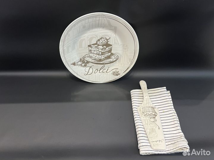 Тарелка для торта