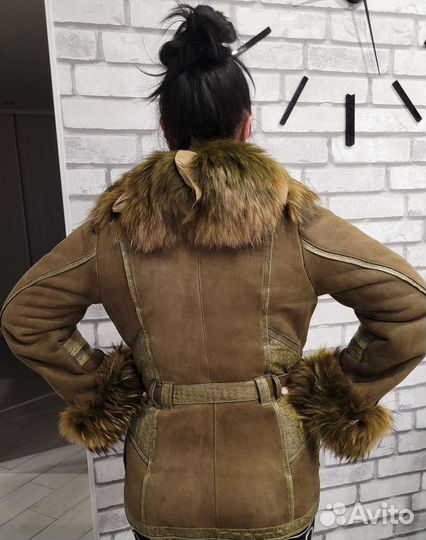 Дубленка натуральная женская 44-46 р