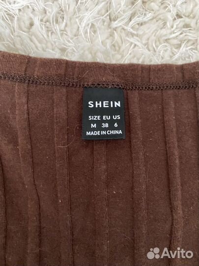 Укороченный лонгслив