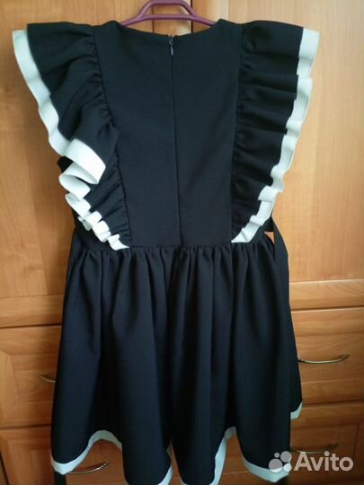 В доставке.Школьный сарафан нарядный