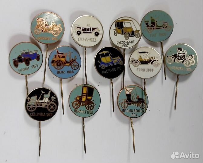 Набор значков (12 шт.) СССР 