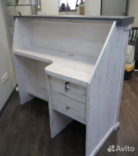 Стойка ресепшен бу