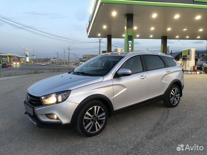 LADA Vesta Cross 1.8 AMT, 2017, 130 000 км