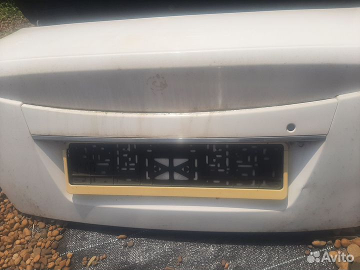 Крышка багажника на Faw Besturn B 50,Бестурн Б 50