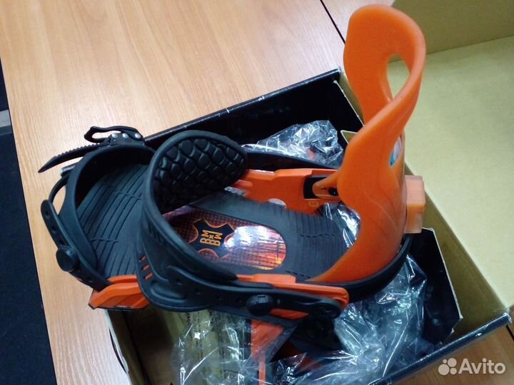 Крепление для сноуборда BM Logic Blind раз L