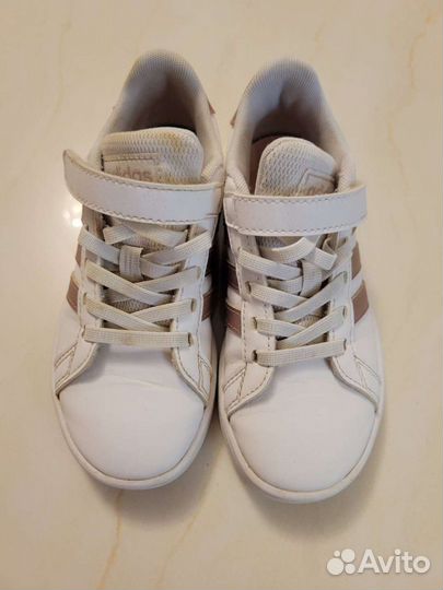 Кроссовки adidas