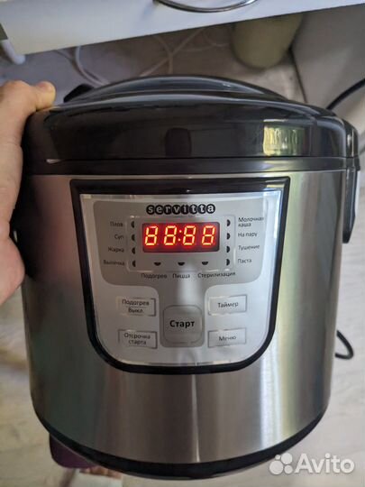 Мультиварка новая