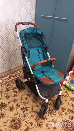 Продаётся детская прогулочная коляска