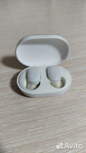 Наушники xiaomi redmi airdots белые кейс