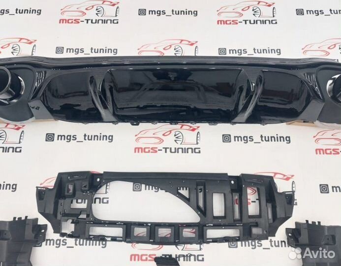 Диффузор с насадками черный E53 AMG w213 Рест