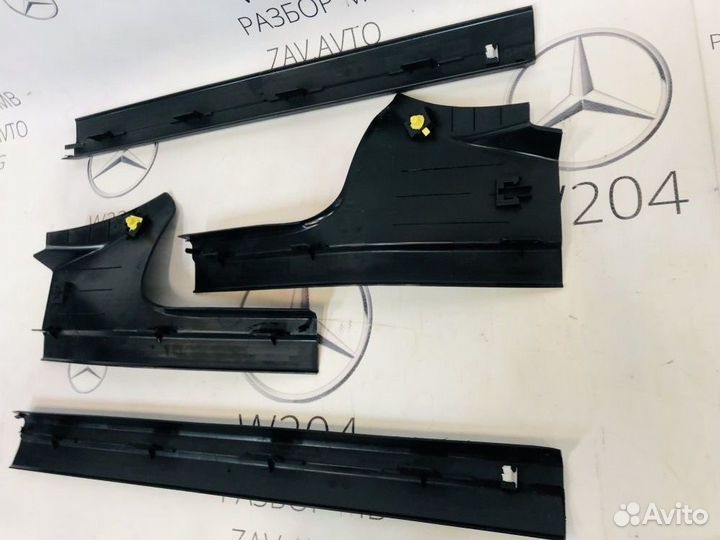Накладки на пороги Mercedes W212 X218