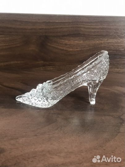 Туфелька хрустальная