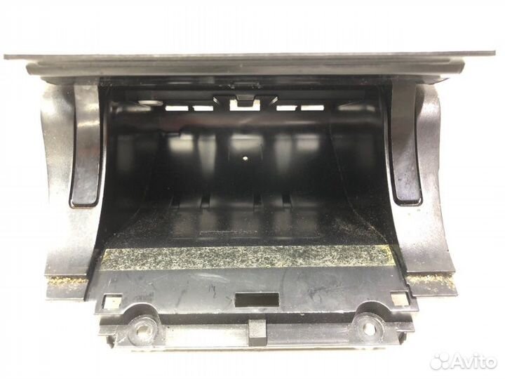 Пепельница передняя Skoda Octavia лифтбек 1.9 2010