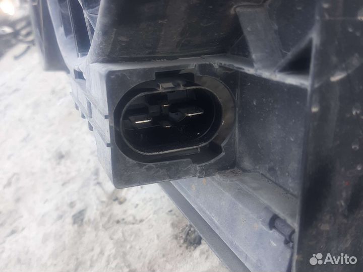 Вентилятор охлаждения Audi A8 D3 4.2 FSI