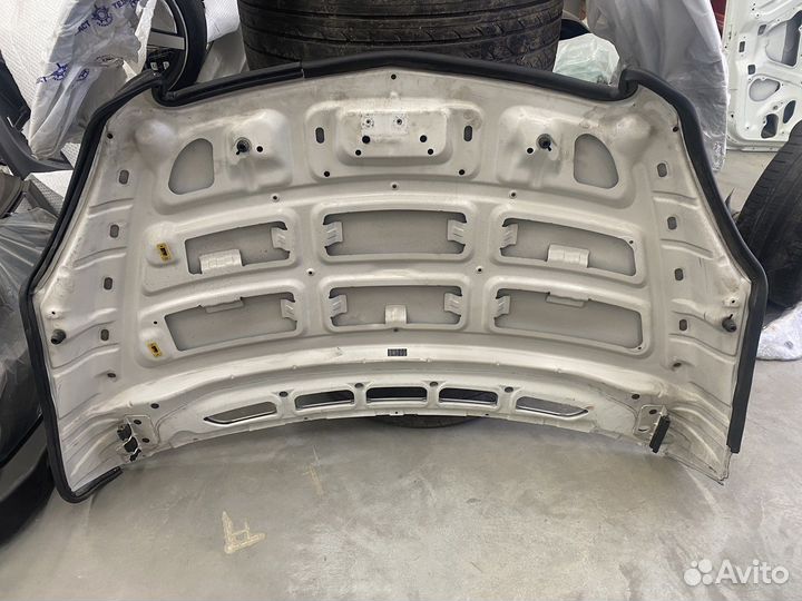 Капот Mercedes Benz B B-class W245