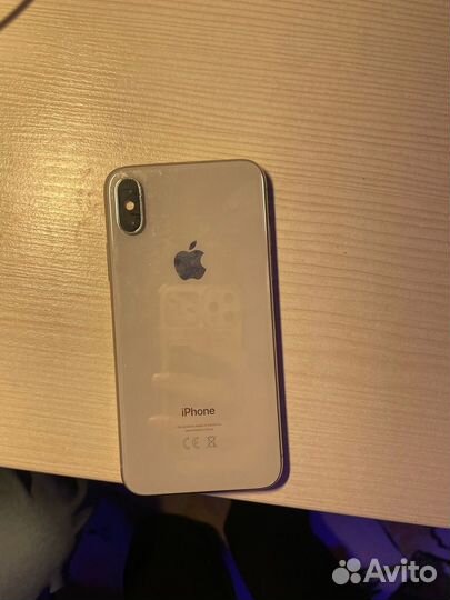 iPhone X, 64 ГБ