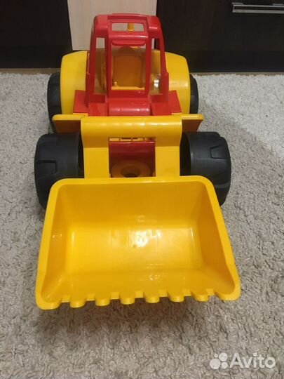 Детский трактор