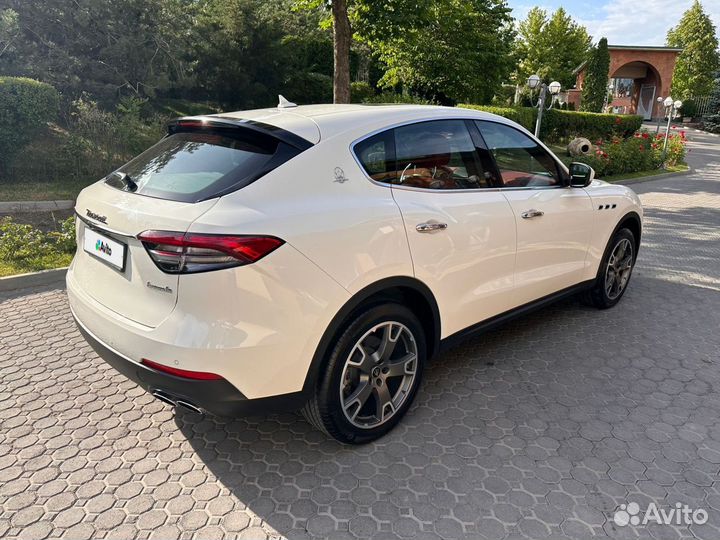 Maserati Levante 3.0 AT, 2020, 22 000 км