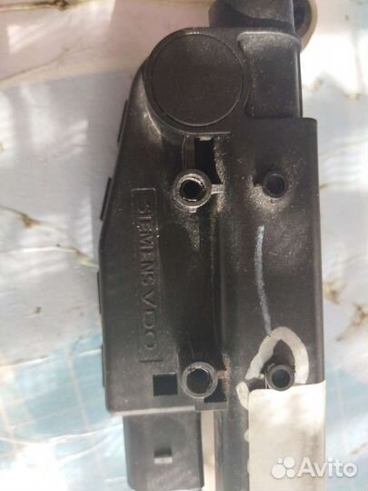 Форсунка омывателя фары Volvo XC60