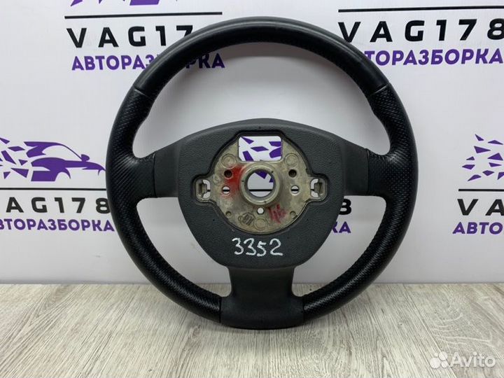 Рулевое колесо Skoda Octavia A5 BWA 2.0 tfsi 2006