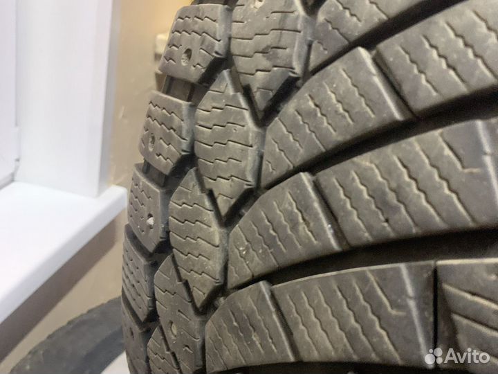 Continental ContiIceContact 4x4 255/55 R19