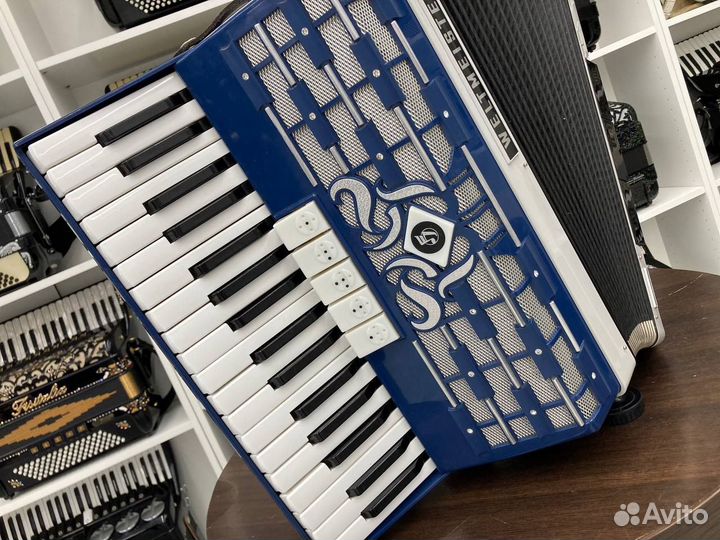 Аккордеон Weltmeister Cordal