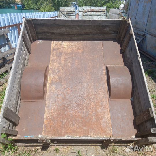 2 Прицепа легковые бу