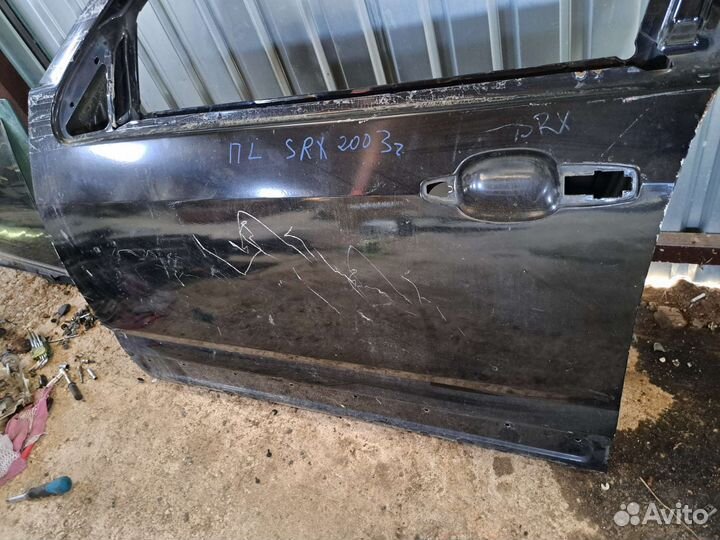 Дверь передний левый Cadillac SRX